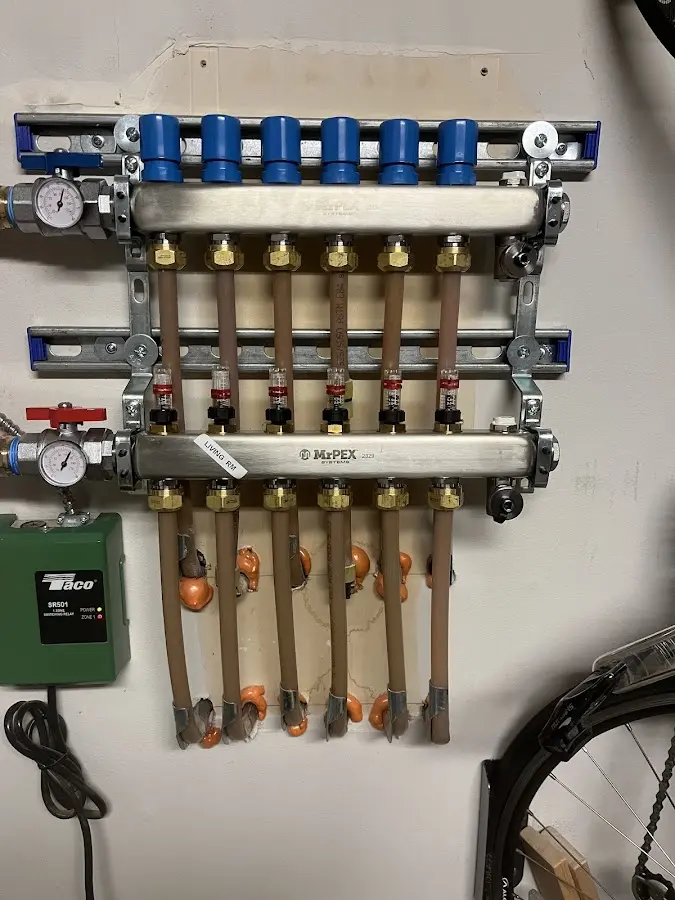 Plumber performing Gas Leak Detection at a residential property in Boulder City